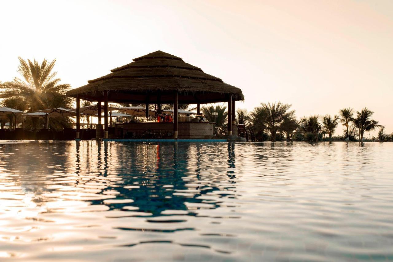 迈纳塞亚海滩艾美度假酒店 迪拜 外观 照片 The Cove Rotana Resort