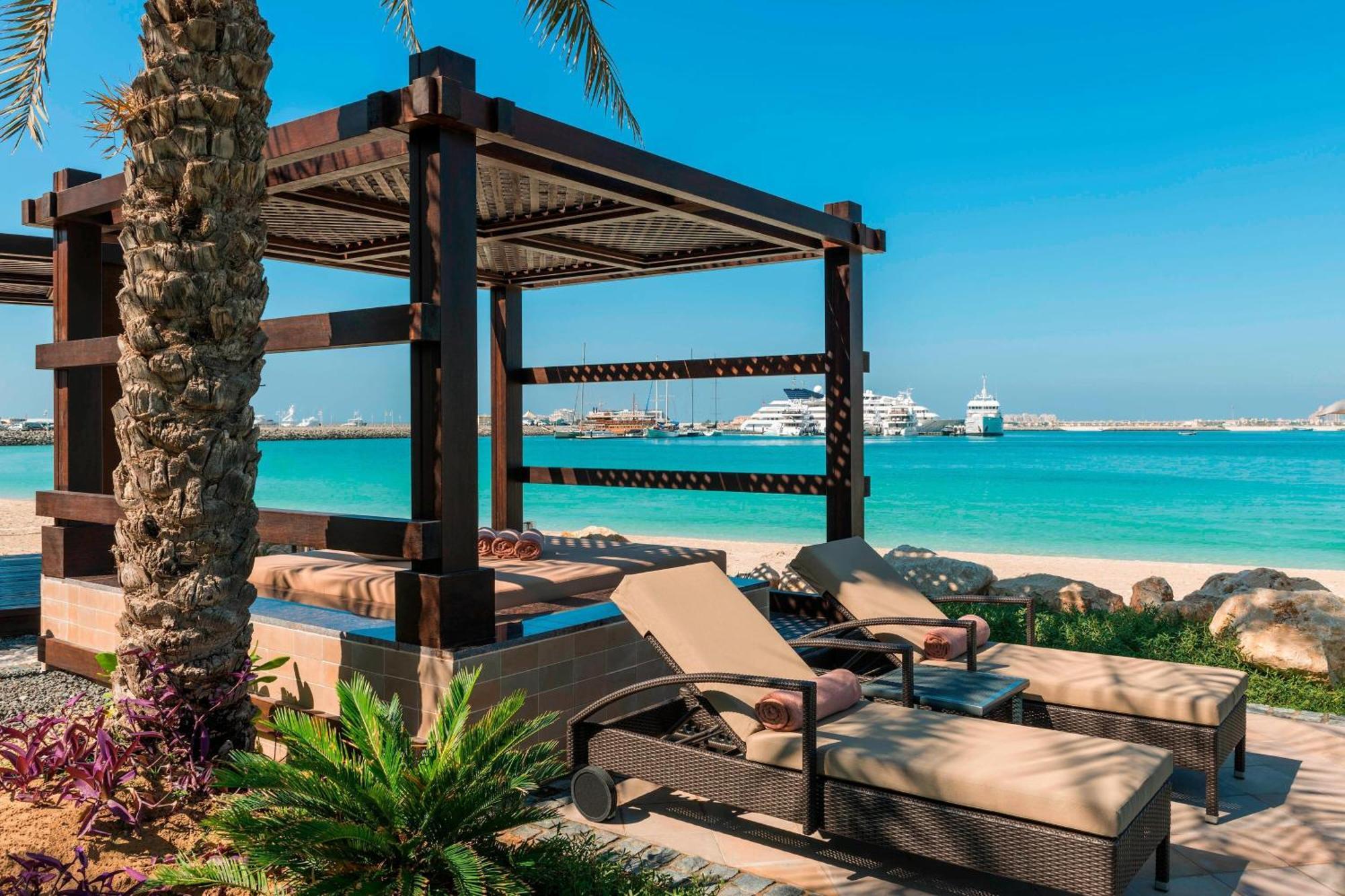 迈纳塞亚海滩艾美度假酒店 迪拜 外观 照片 Beach at Jumeirah Beach Hotel