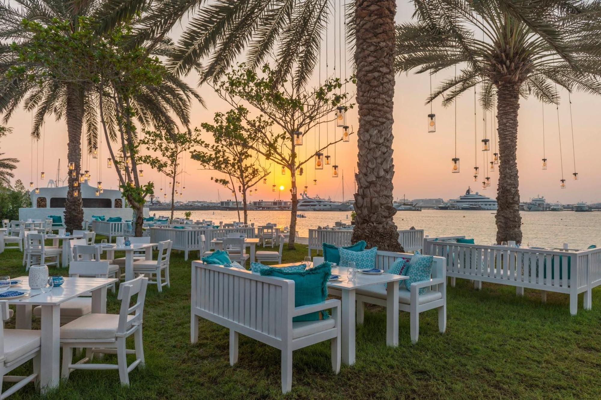 迈纳塞亚海滩艾美度假酒店 迪拜 外观 照片 The Beach at Jumeirah at Creek Island